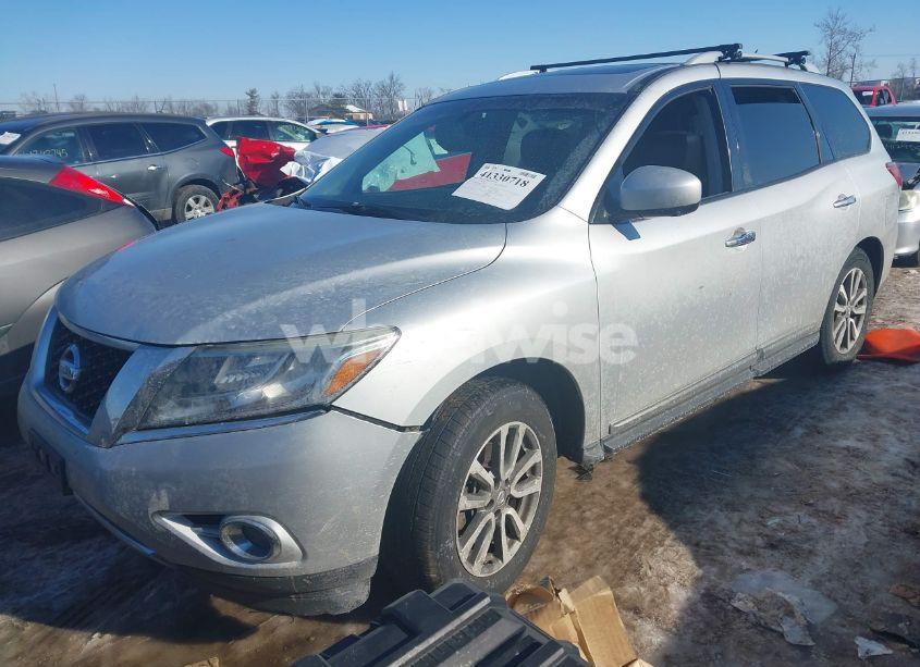 Photo 2 of 2014 Nissan Pathfinder PLATINUM (VIN 5N1AR2MM7EC644325)