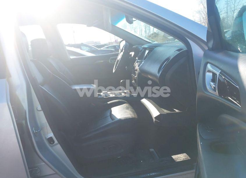 Photo 5 of 2014 Nissan Pathfinder PLATINUM (VIN 5N1AR2MM7EC644325)