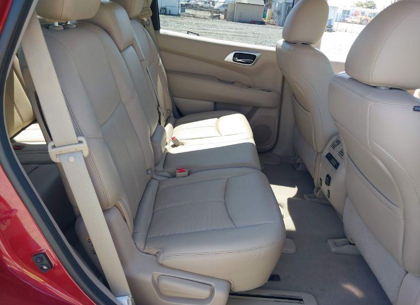 Photo 8 of 2014 Nissan Pathfinder PLATINUM (VIN 5N1AR2MM7EC687417)