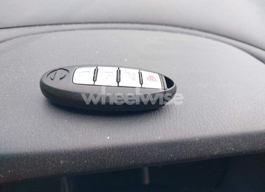 Photo 11 of 2014 Nissan Pathfinder SV (VIN 5N1AR2MM7EC723672)