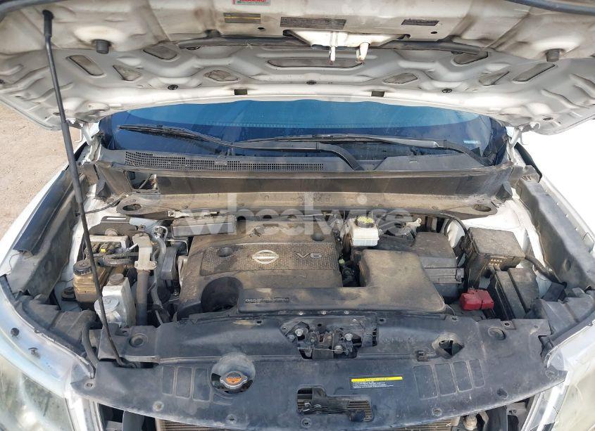 Photo 10 of 2014 Nissan Pathfinder SV (VIN 5N1AR2MM7EC729102)