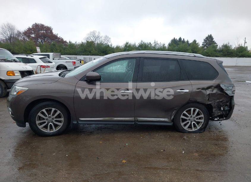Photo 14 of 2015 Nissan Pathfinder SL (VIN 5N1AR2MM7FC604148)