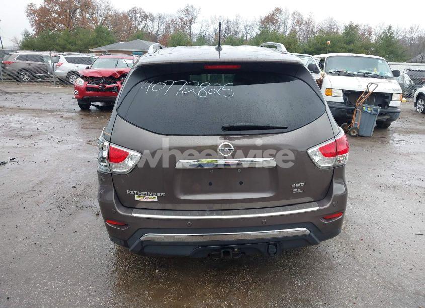 Photo 16 of 2015 Nissan Pathfinder SL (VIN 5N1AR2MM7FC604148)