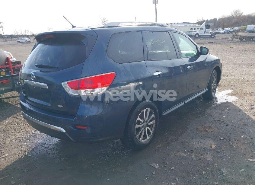 Photo 4 of 2015 Nissan Pathfinder S (VIN 5N1AR2MM7FC644116)