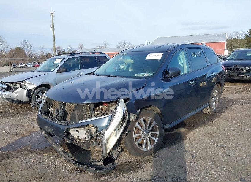 Photo 6 of 2015 Nissan Pathfinder S (VIN 5N1AR2MM7FC644116)