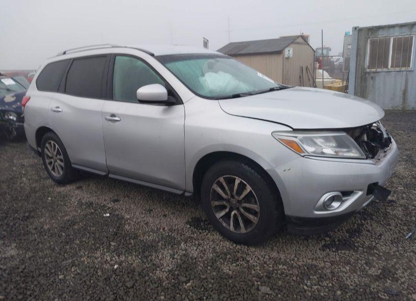 2015 Nissan Pathfinder PLATINUM/S/SL/SV (VIN 5N1AR2MM7FC646755) main photo