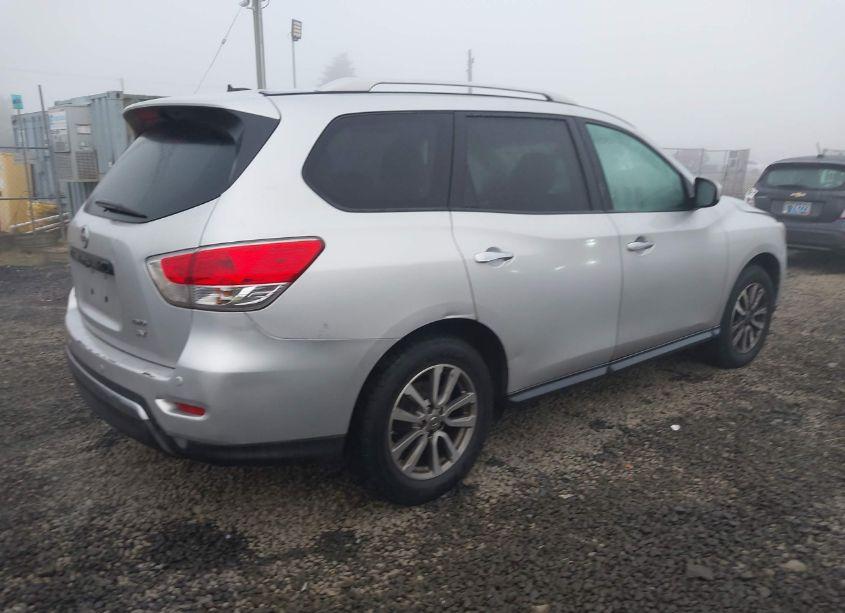 Photo 4 of 2015 Nissan Pathfinder PLATINUM/S/SL/SV (VIN 5N1AR2MM7FC646755)