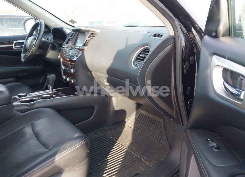 Photo 5 of 2015 Nissan Pathfinder SL (VIN 5N1AR2MM7FC672174)