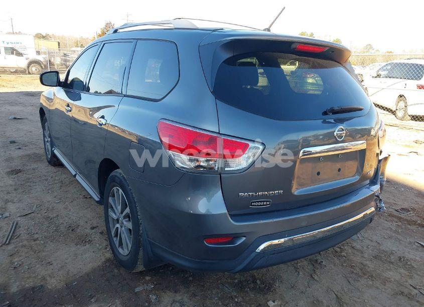 Photo 3 of 2015 Nissan Pathfinder S (VIN 5N1AR2MM7FC723205)