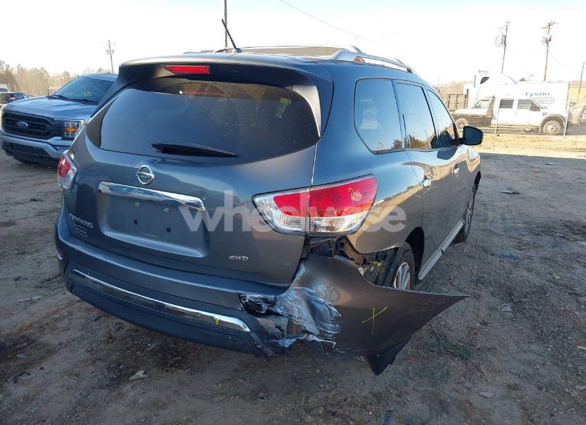 Photo 4 of 2015 Nissan Pathfinder S (VIN 5N1AR2MM7FC723205)