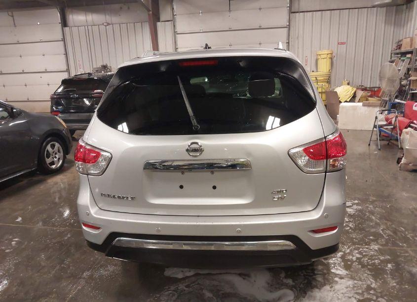 Photo 16 of 2016 Nissan Pathfinder (VIN 5N1AR2MM7GC621601)