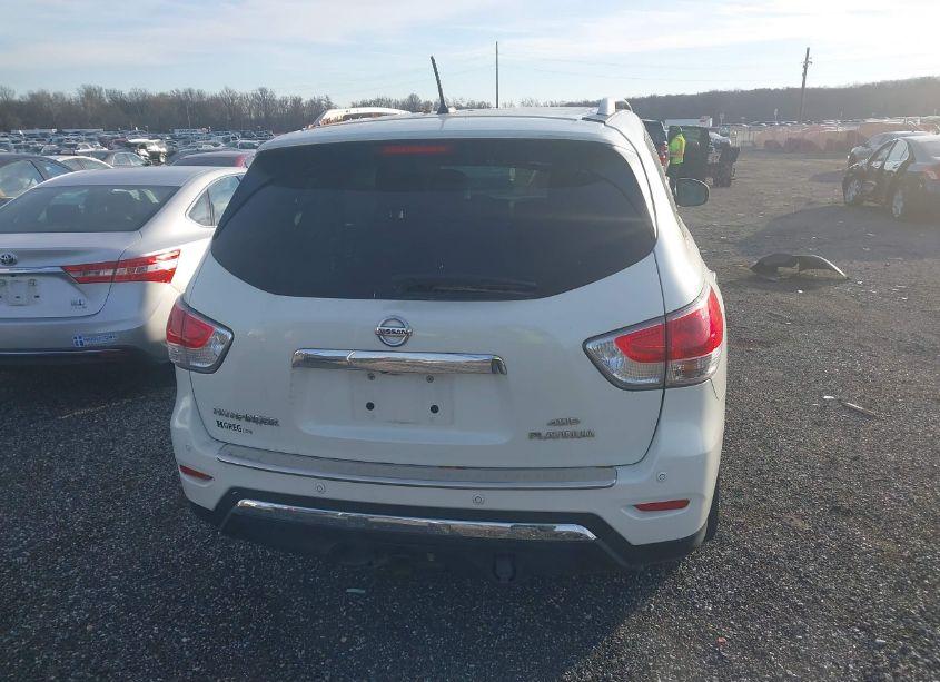 Photo 16 of 2016 Nissan Pathfinder PLATINUM (VIN 5N1AR2MM7GC627785)
