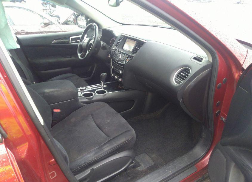 Photo 5 of 2016 Nissan Pathfinder SV (VIN 5N1AR2MM7GC636440)