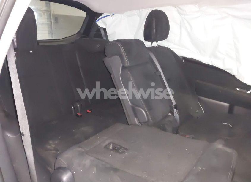 Photo 8 of 2016 Nissan Pathfinder SV (VIN 5N1AR2MM7GC652590)