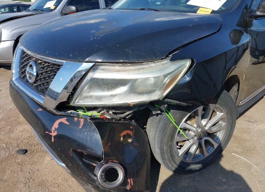 Photo 6 of 2013 Nissan Pathfinder SL (VIN 5N1AR2MM8DC606908)