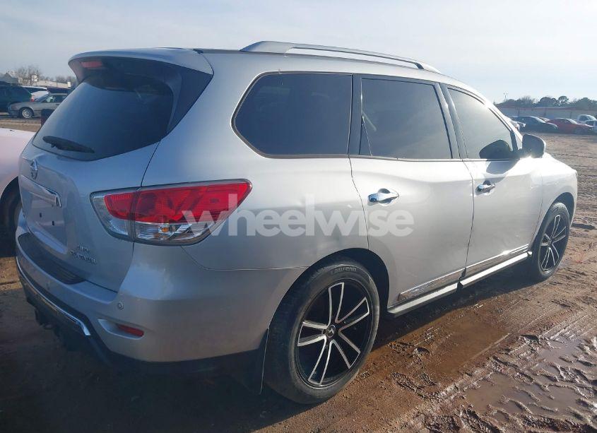 Photo 4 of 2013 Nissan Pathfinder PLATINUM (VIN 5N1AR2MM8DC623367)