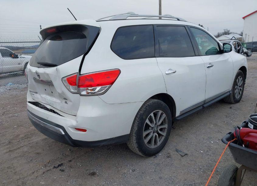 Photo 4 of 2013 Nissan Pathfinder SL (VIN 5N1AR2MM8DC642677)