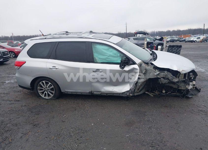 Photo 12 of 2013 Nissan Pathfinder SL (VIN 5N1AR2MM8DC650701)