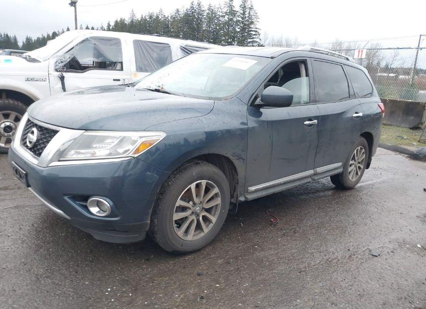 Photo 2 of 2013 Nissan Pathfinder SL (VIN 5N1AR2MM8DC655509)