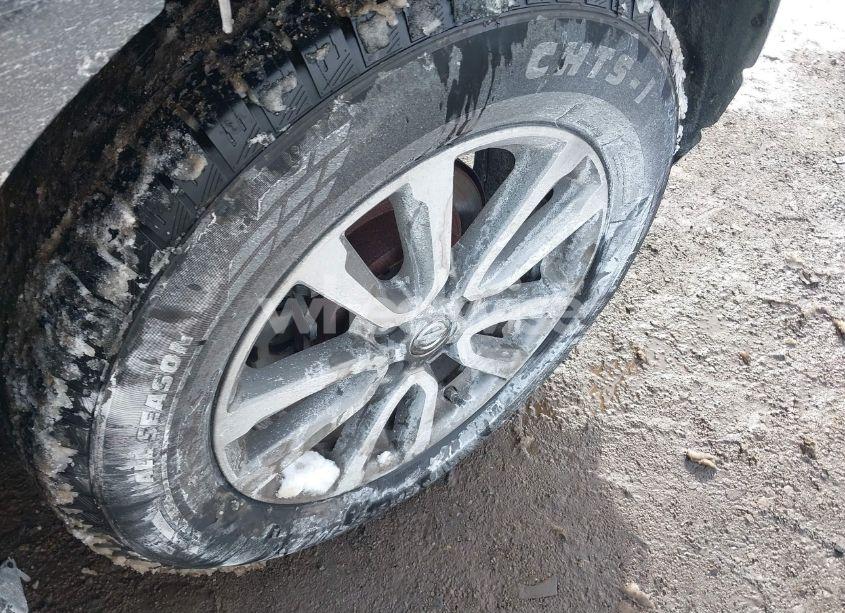 Photo 12 of 2013 Nissan Pathfinder SV (VIN 5N1AR2MM8DC667465)