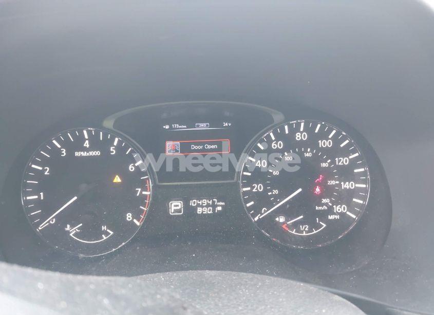 Photo 7 of 2013 Nissan Pathfinder SV (VIN 5N1AR2MM8DC667465)