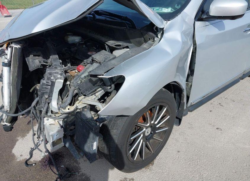 Photo 19 of 2013 Nissan Pathfinder PLATINUM (VIN 5N1AR2MM8DC676683)