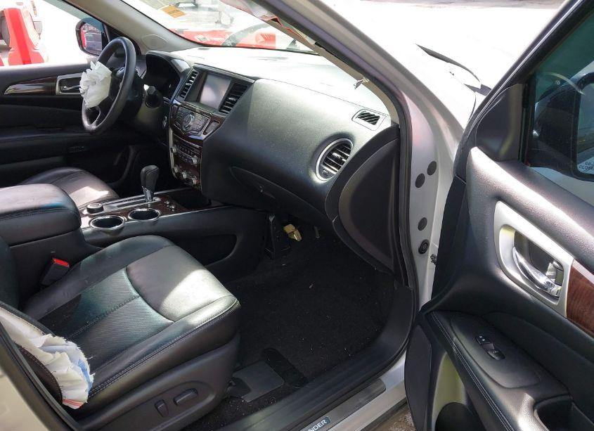 Photo 5 of 2013 Nissan Pathfinder PLATINUM (VIN 5N1AR2MM8DC676683)