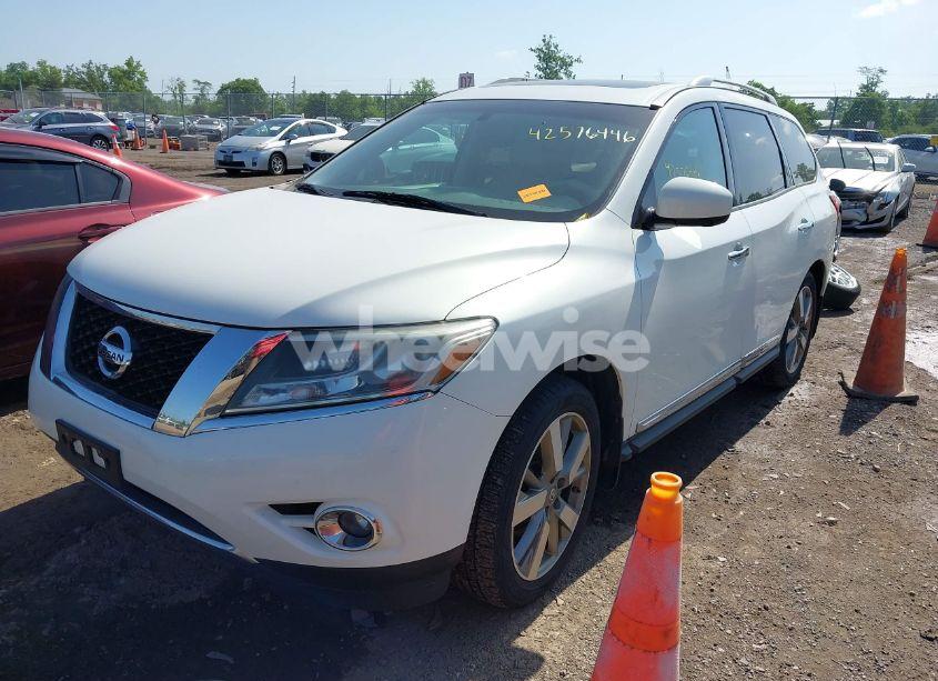 Photo 2 of 2014 Nissan Pathfinder PLATINUM (VIN 5N1AR2MM8EC609602)