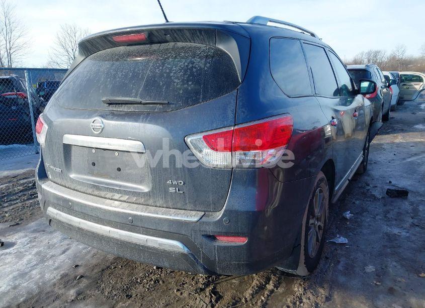 Photo 4 of 2014 Nissan Pathfinder SL (VIN 5N1AR2MM8EC623550)