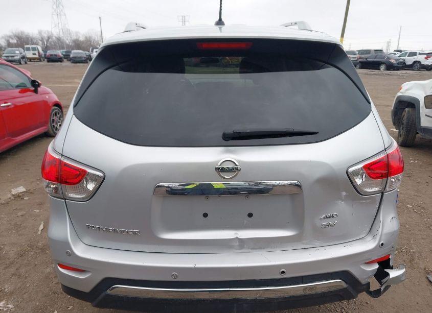 Photo 16 of 2014 Nissan Pathfinder SV (VIN 5N1AR2MM8EC633060)