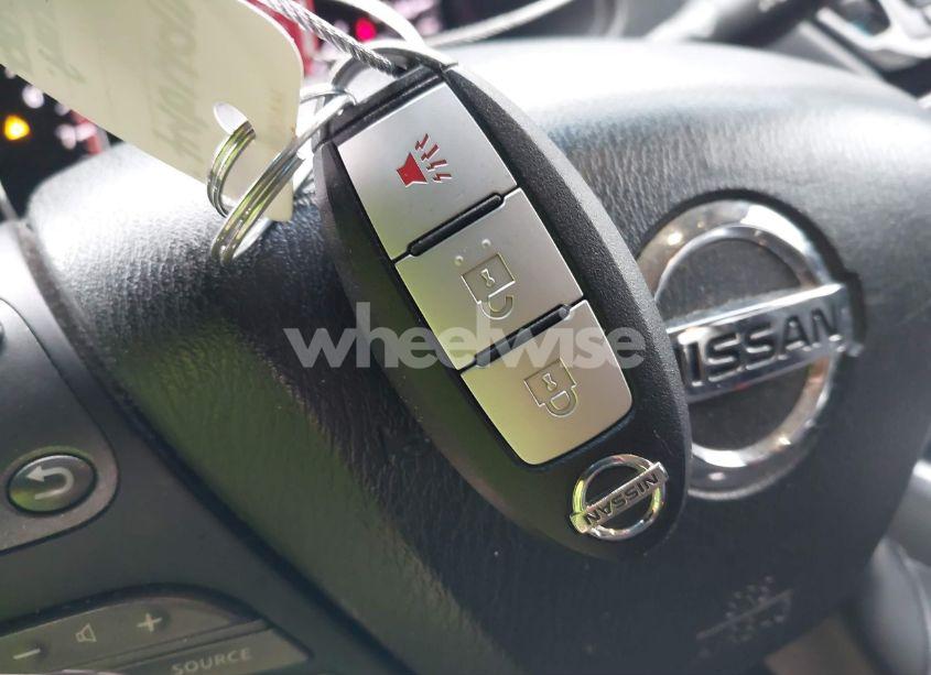 Photo 11 of 2014 Nissan Pathfinder SV (VIN 5N1AR2MM8EC666107)