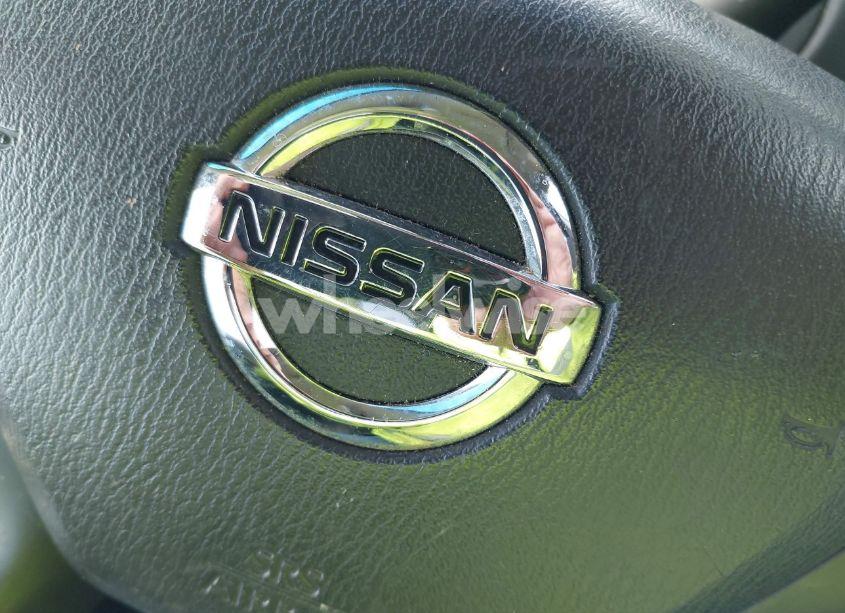 Photo 6 of 2014 Nissan Pathfinder SV (VIN 5N1AR2MM8EC685563)