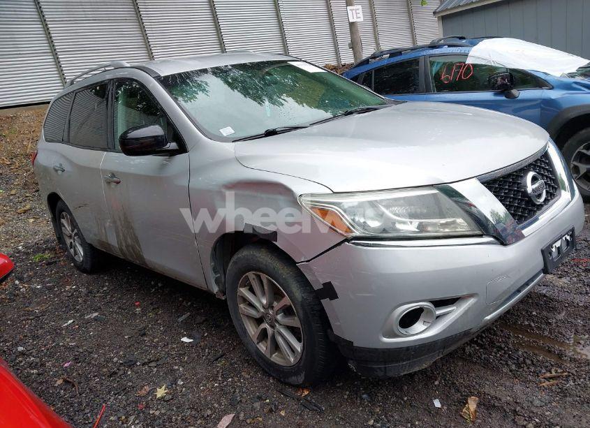 2014 Nissan Pathfinder SV (VIN 5N1AR2MM8EC695848) main photo