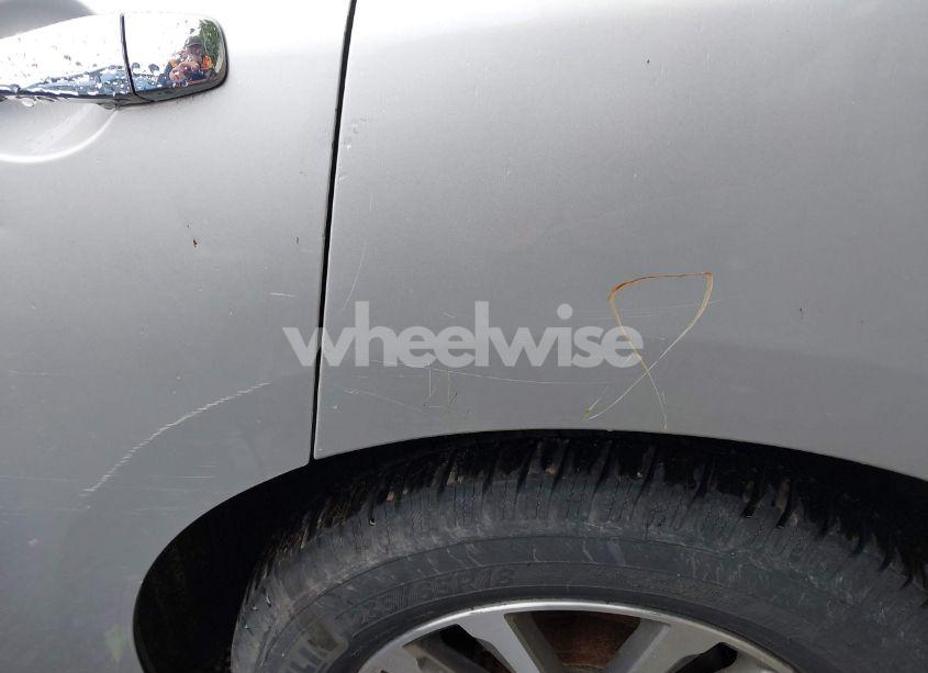 Photo 21 of 2014 Nissan Pathfinder SV (VIN 5N1AR2MM8EC695848)