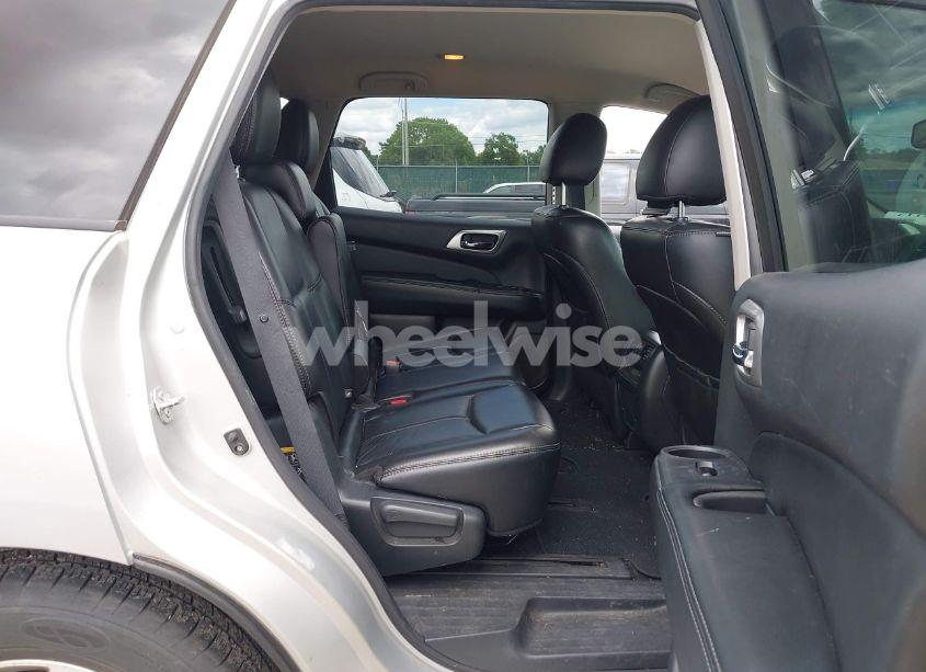 Photo 8 of 2014 Nissan Pathfinder SL (VIN 5N1AR2MM8EC702183)