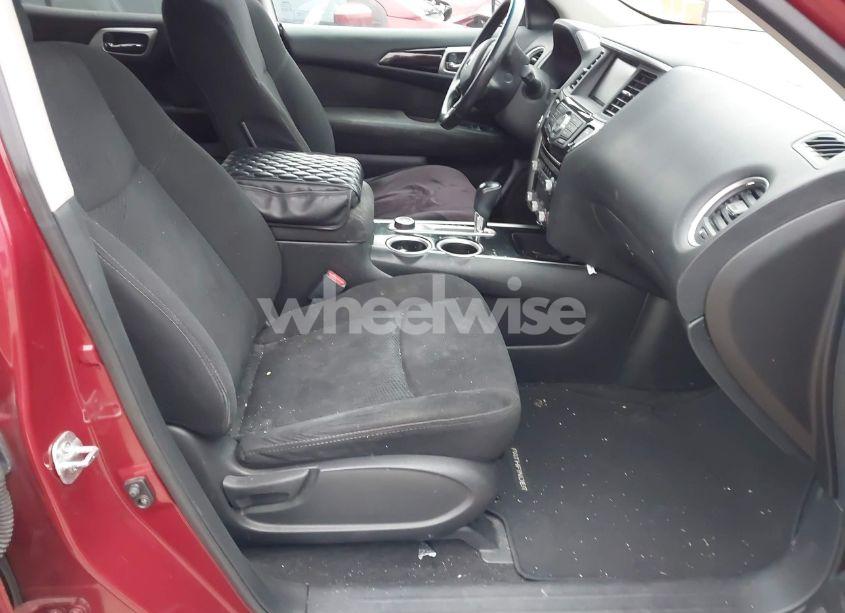 Photo 5 of 2014 Nissan Pathfinder SV (VIN 5N1AR2MM8EC722644)