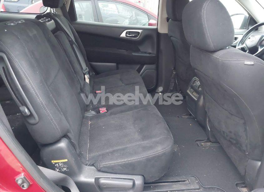 Photo 8 of 2014 Nissan Pathfinder SV (VIN 5N1AR2MM8EC722644)