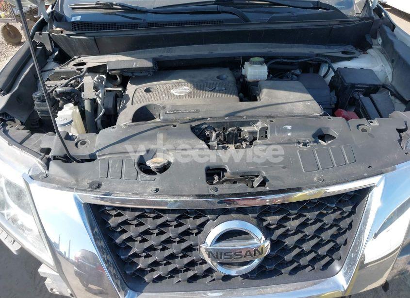 Photo 10 of 2014 Nissan Pathfinder SV (VIN 5N1AR2MM8EC727844)