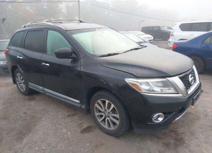 2015 Nissan Pathfinder SL (VIN 5N1AR2MM8FC619130) main photo