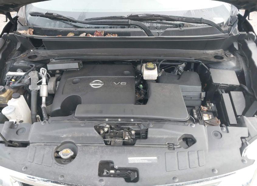 Photo 10 of 2015 Nissan Pathfinder SL (VIN 5N1AR2MM8FC619130)