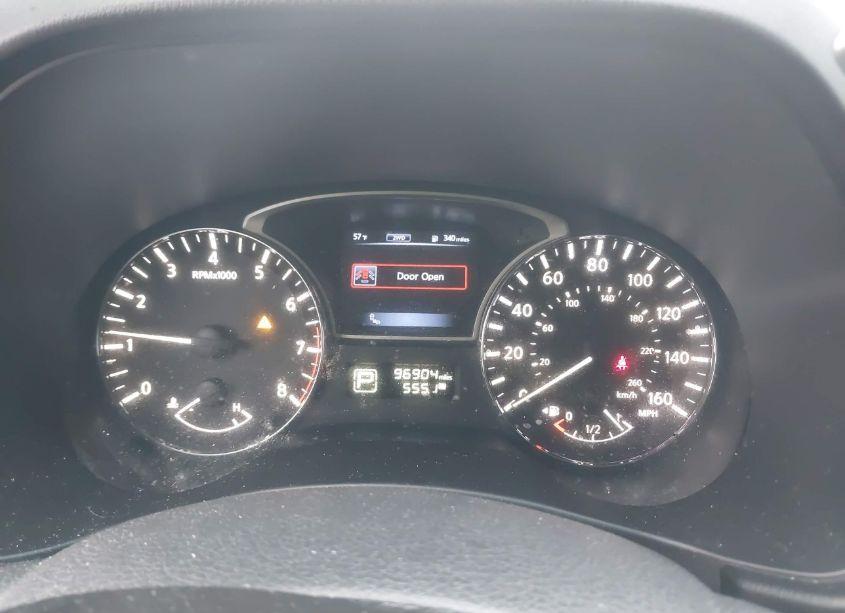 Photo 7 of 2015 Nissan Pathfinder SL (VIN 5N1AR2MM8FC619130)