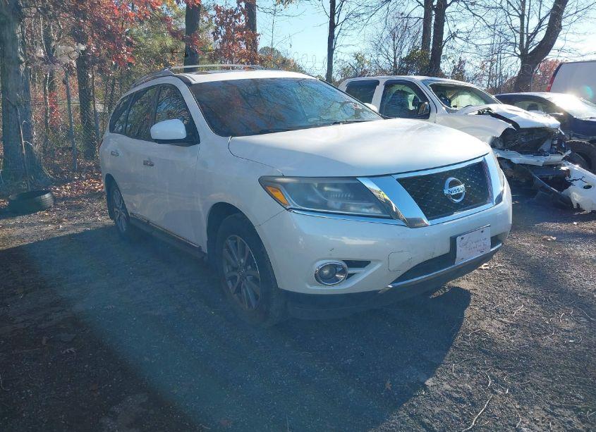 2015 Nissan Pathfinder SL (VIN 5N1AR2MM8FC627373) main photo