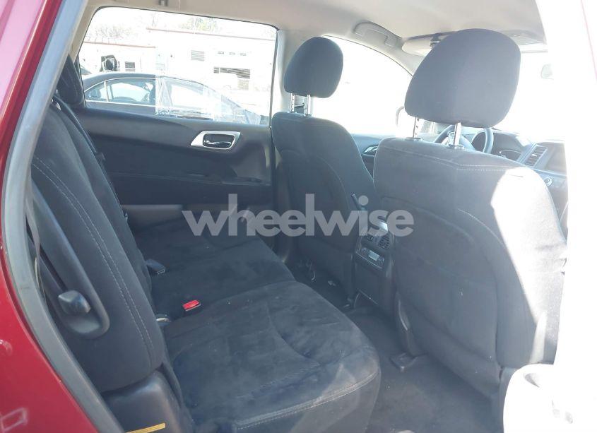 Photo 8 of 2015 Nissan Pathfinder S (VIN 5N1AR2MM8FC642763)