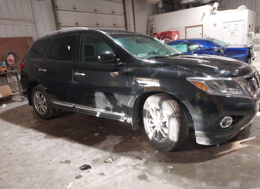 2015 Nissan Pathfinder SL (VIN 5N1AR2MM8FC685676) main photo