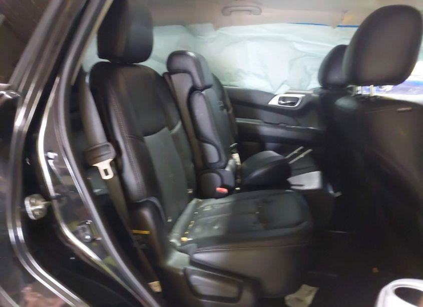 Photo 8 of 2015 Nissan Pathfinder SL (VIN 5N1AR2MM8FC685676)