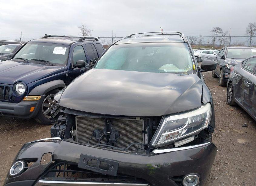 Photo 12 of 2016 Nissan Pathfinder SL (VIN 5N1AR2MM8GC614656)