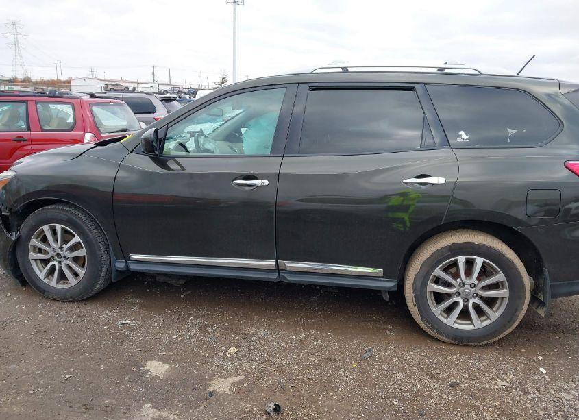 Photo 14 of 2016 Nissan Pathfinder SL (VIN 5N1AR2MM8GC614656)