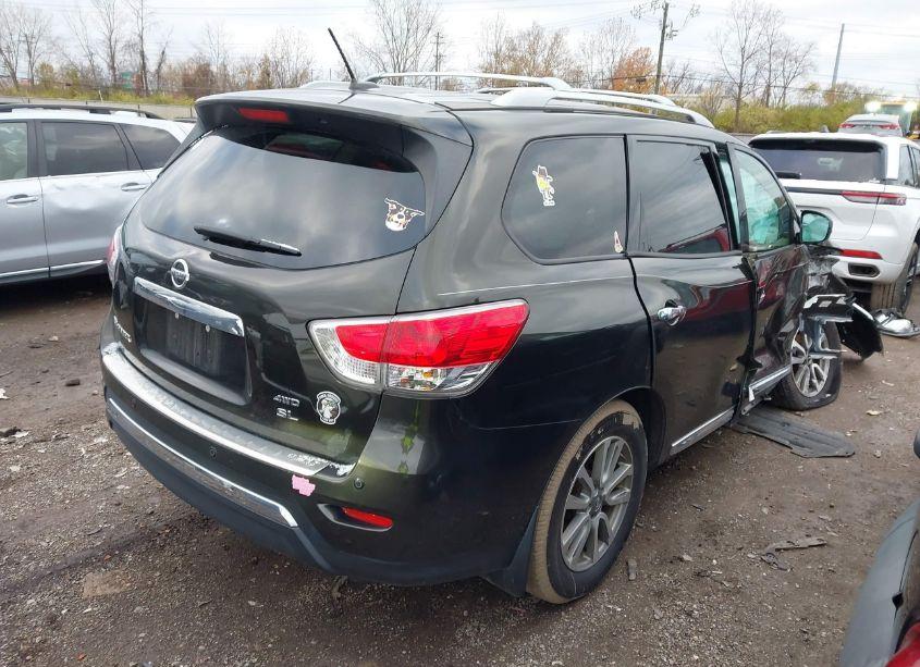 Photo 4 of 2016 Nissan Pathfinder SL (VIN 5N1AR2MM8GC614656)