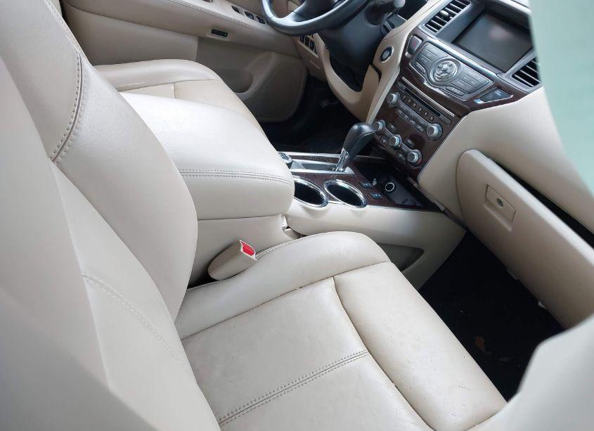Photo 5 of 2016 Nissan Pathfinder SL (VIN 5N1AR2MM8GC614656)