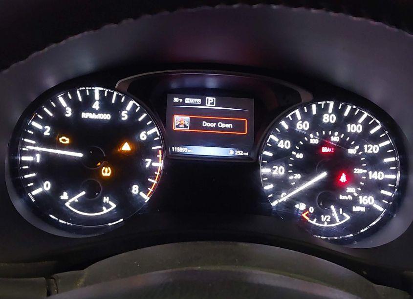 Photo 7 of 2016 Nissan Pathfinder SV (VIN 5N1AR2MM8GC614950)